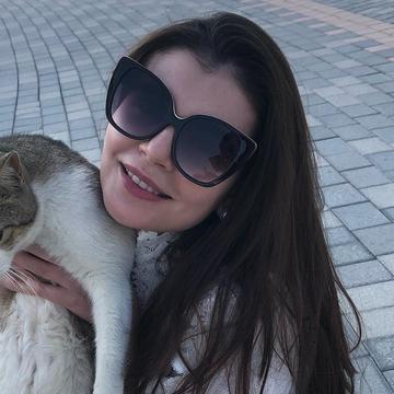Cu ce se ocupă Monica Gabor în America. Irinel Columbeanu: „Nu mai are nicio afacere. Ramona e cu astea, cu parfumurile. Ea e...”