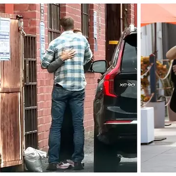 Paparazzi i-au prins în fapt! Gestul romantic din mijlocul străzii care a dat de gol cel mai discret cuplu din showbiz