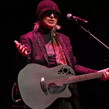 Peter Byrne, solistul trupei Naked Eyes și vocea emblematică a anilor '80, a murit la 74 de ani