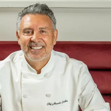 Care era numele lui Alexandru Sautner, înainte de prima căsătorie: „M-am măritat”. Celebrul chef a păstrat numele după divorț