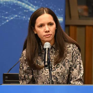 Mirabela Grădinaru, din nou în atenția criticilor de modă. Detaliul de la Cotroceni care i-a făcut pe internauți să creadă că și-a pus rochia cu fața în spate