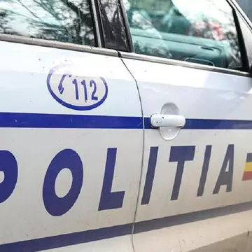 Escrocherie în Capitală. Bătrâni, păcăliți că sunt bolnavi ca să facă credite pentru remediu