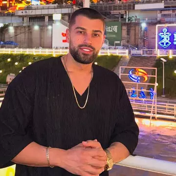 Teo Costache de la Insula Iubirii are o iubită nouă. Primele imagini cu tânăra care a cucerit ispita supremă