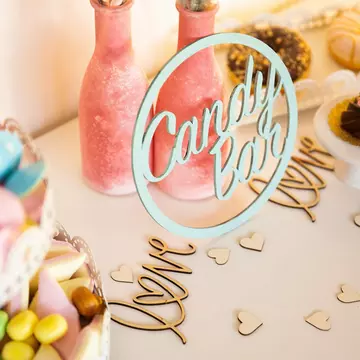 Ce trebuie să aibă un candy bar ca invitații să se întoarcă după încă un desert?