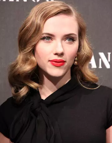 Scarlett Johansson in forma pentru Iron Man 2