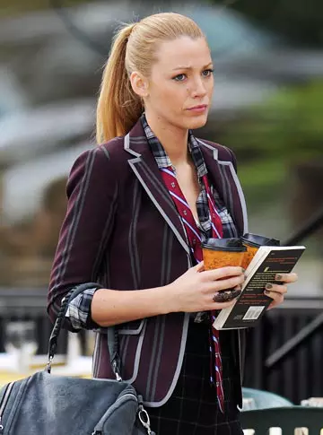 Blake Lively s-a despartit de Peen