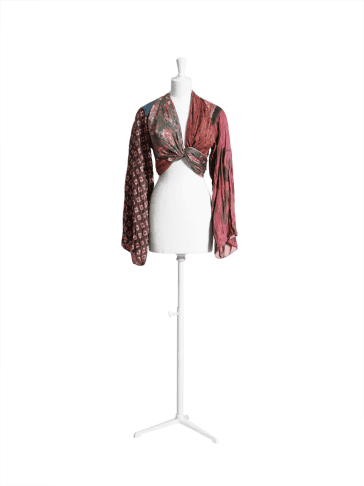 Top din esarfe de matase: 499 RON