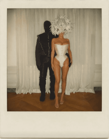 15. Kanye West și Bianca Censori