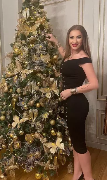 Cadou-Anamaria-Prodan-2