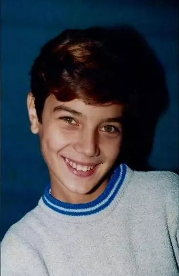 Adrian-Cristea_Bursucu-copilarie