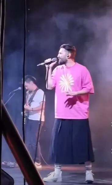Octavia Geamănu, criticată aspru după ce l-a ironizat pe Smiley din cauza ținutei lui din timpul unui concert. „E prea de tot!” (8)