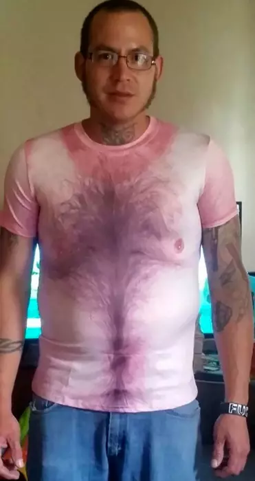 un-tricou-cu-par