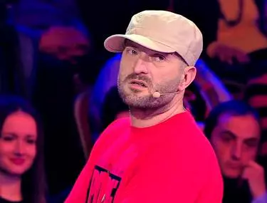 masina-lui-cheloo-motiv-de-scandal-intre-juratul-iumor-si-fani-1