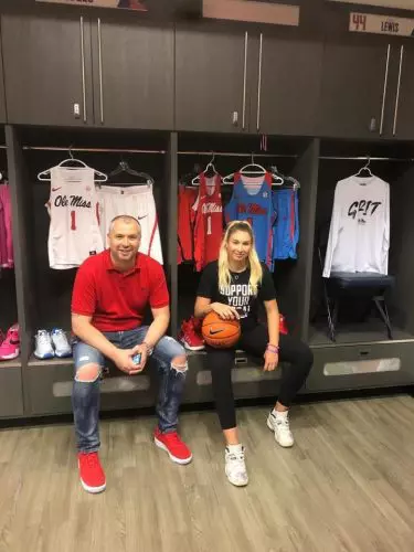 Tibi Dumitrescu și fiica lui și a Anamariei Prodan, Sarah