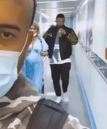 gina-pistol-gravida-2