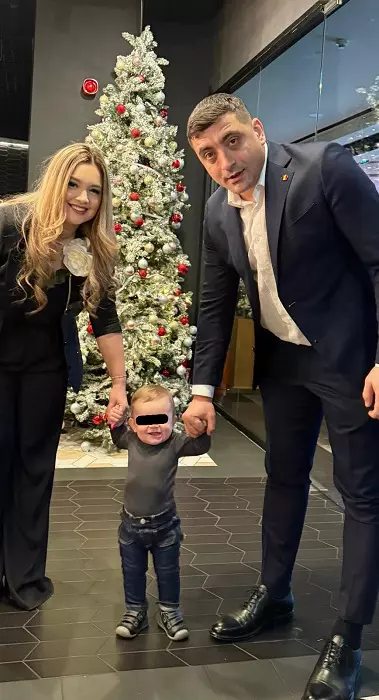 george-simion-si-familia