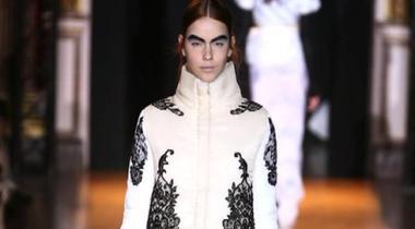 Colecţia Ingrid Vlasov la Paris Fashion Week 2011