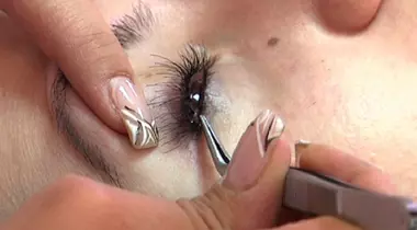 Trucuri de make up pentru gene lungi