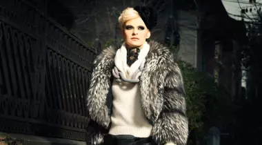 Ioana Blaj, protagonista pictorialului de modă din Unica de ianuarie!