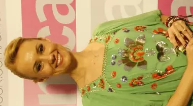Oana Ioniţă dansează la Glam Green Party!