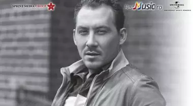 Ştefan Stan lanseaza albumul „Povestea mea”