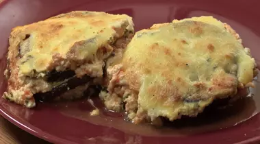 MIAM-MIAM! Lasagna de vinete, o rețetă de vară pe care trebuie să o încerci