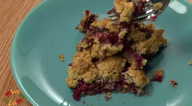 MIAM-MIAM! Crumble cu zmeură