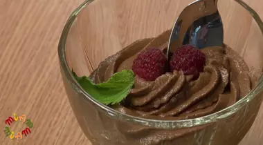 MIAM-MIAM! Spumă de ciocolată
