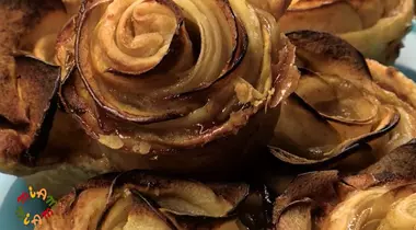 MIAM-MIAM! Mere în foitaj