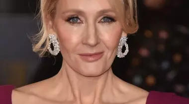 J. K. Rowling și-a donat averea