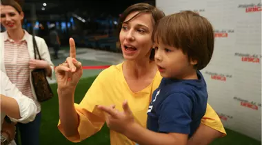 Cum l-a pregătit Dana Rogoz pentru școală pe băiețelul ei