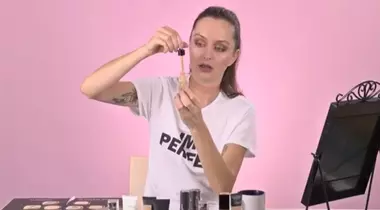 Unica Beauty News. Totul despre fondurile de ten