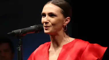 Adela Popescu e câștigătoarea trofeului Blogger în trend, la Gala Unica 2017