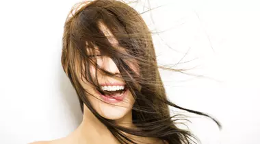 Cum îți este afectat tenul de inflamații și iritații | Beauty News