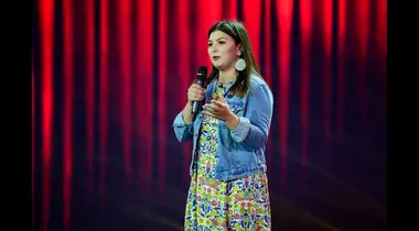 Adevăr sau provocare cu Maria Popovici, stand up comediant