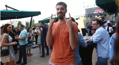 Ce ţine Liviu Teodorescu în trusa de îngrijire