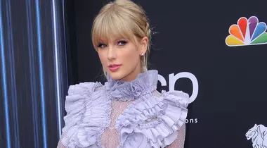 Taylor Swift, cea mai bine plătită cântăreață din 2019