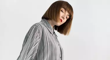 Alexandra Ungureanu. Ce produse de make-up folosește artista