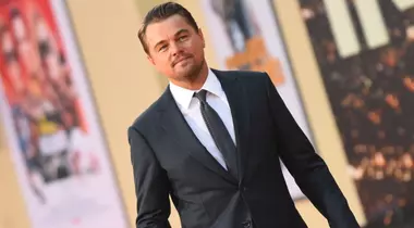Leonardo DiCaprio împlinește astăzi 45 de ani. Imagini de colecție