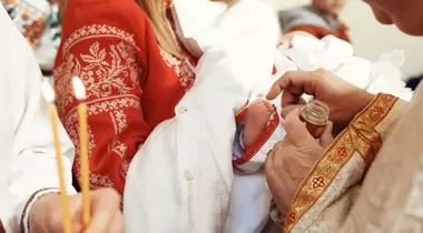 Retrospectiva anului: Vedete care și-au botezat copiii în 2019