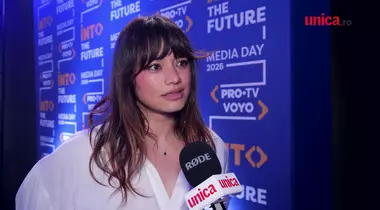 Ce fel de mamă este Aylin Cadîr. Actrița din Fără Urmă are doi copii: „Observ nevoia și o servesc. Sunt într-un continuu dans cu ei” / Exclusiv