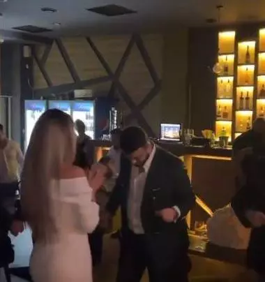 bianca-dragusanu-petrecere-11111