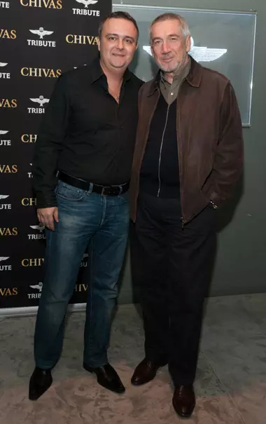 1717575.5-dan-cocis-dan-chisu