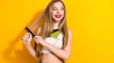 Mit sau realitate? Crește părul mai repede dacă îl tunzi des?