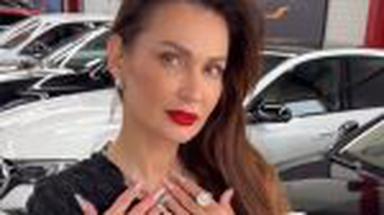 Imagini rare cu Nicoleta Luciu la 20 de ani, pe vremea când era asistentă medicală și își dorea să devină moașă