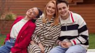 Andreea Esca, mesaj plin de umor de ziua fiului ei. Aris Eram a împlinit 23 de ani: „Te-ai transformat într-un bărbat șarmant'