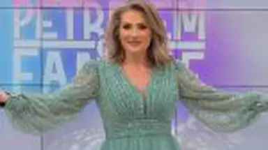 Mirela Vaida, vacanță de lux în Tenerife! Câți bani scoate din buzunar pe noapte, pentru resortul de 5 stele unde s-a fotografiat cu fiica ei