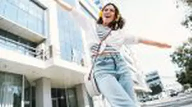 Horoscop mâine, 9 august. Vin bani pentru Tauri, iubire pentru Balanțe și succes pentru Lei