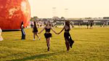 O nouă zi sold out la NIBIRU, 82.000 de vizitatori în stațiunea de pe litoral și un show de neuitat a lui HUGEL în a doua zi a festivalului Galaxia