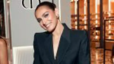Alexia Eram a atras toate privirile la Festivalul de Film de la Veneția. Fiica Andreei Esca, ținută de peste 2.000 de euro